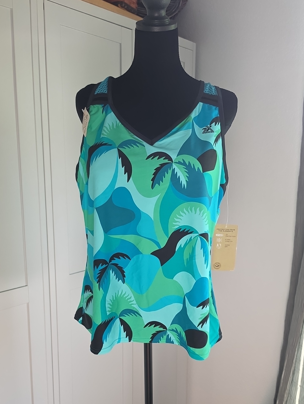 Reebok Women's Teal & Black Palm Print Athletic Tank